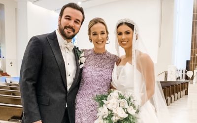 A mis hermanos Fran y Adri en su boda.